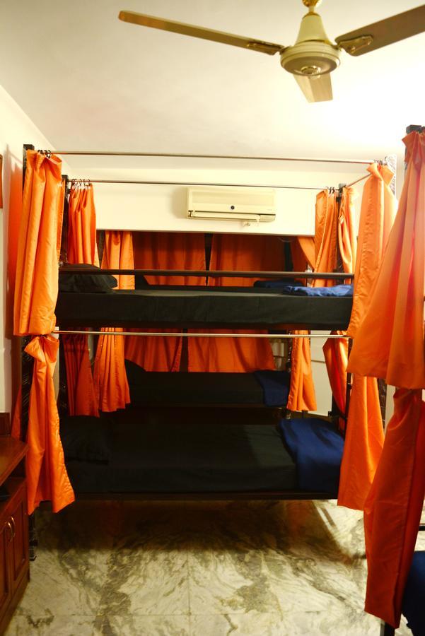 Social Rehab Downtown Hostel Bangalore Luaran gambar